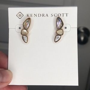 Kendra Scott Ivy Ear Climber